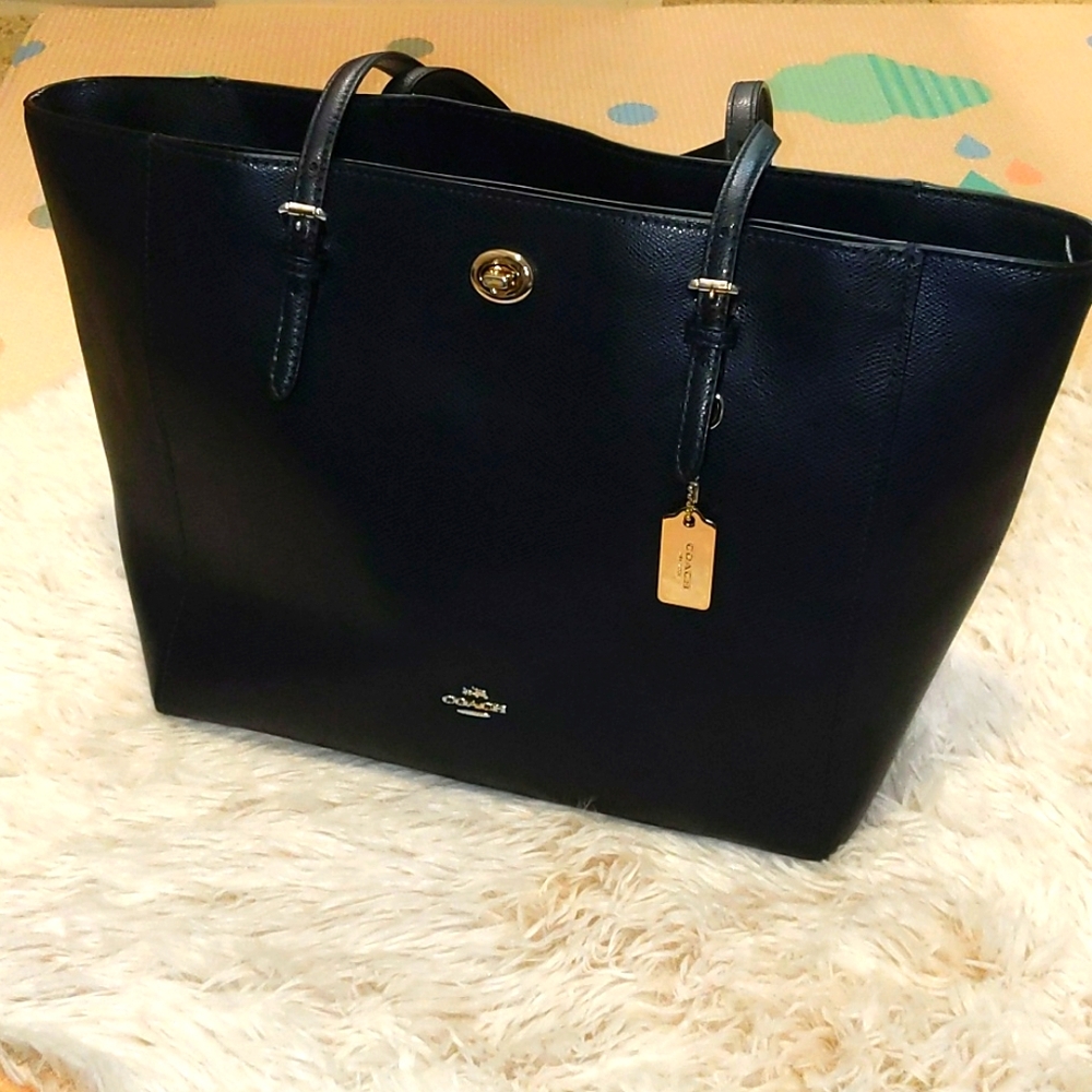 Coach Dark Blue Leather Shoulder Bag